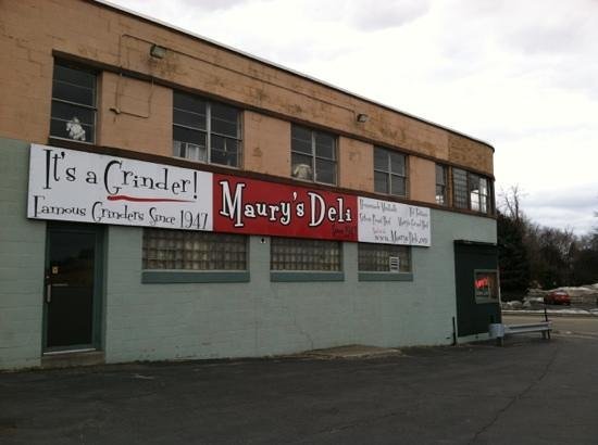 Maury`s Deli